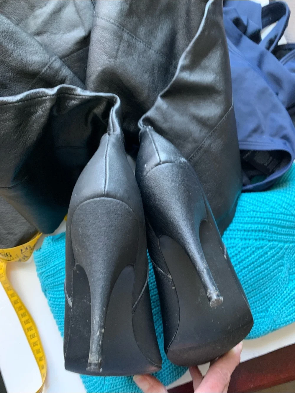 Pleaser sleek sophisticated